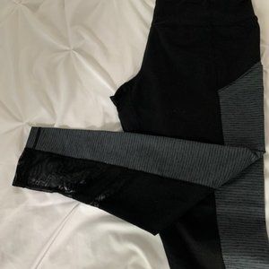 Zella size Large Yoga Pants